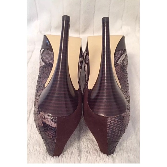 MARC FISHER Brwn Faux Snakeskin Platform Stilettos - Picture 5 of 8
